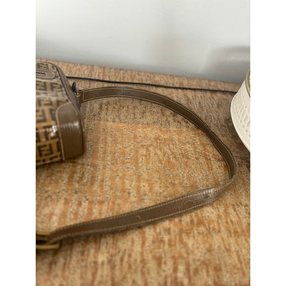 FENDI Vintage Zucca Monogram Crossbody/ Shoulder Bag - Picture 12 of 12